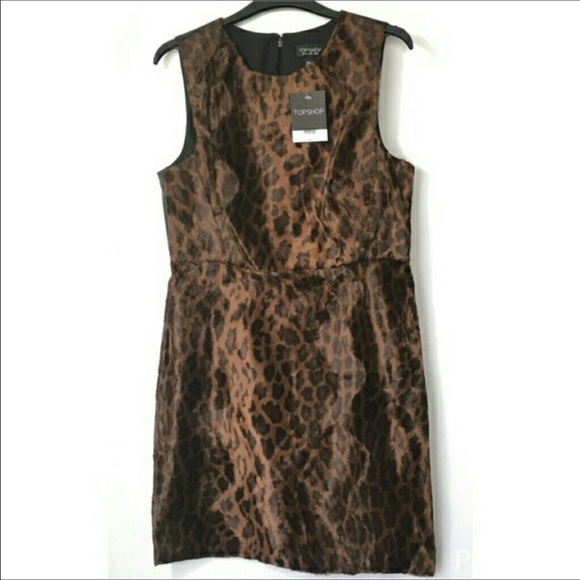 MUST GO TOPSHOP
Leopard Faux Fur Shift Dress - Picture 3 of 3